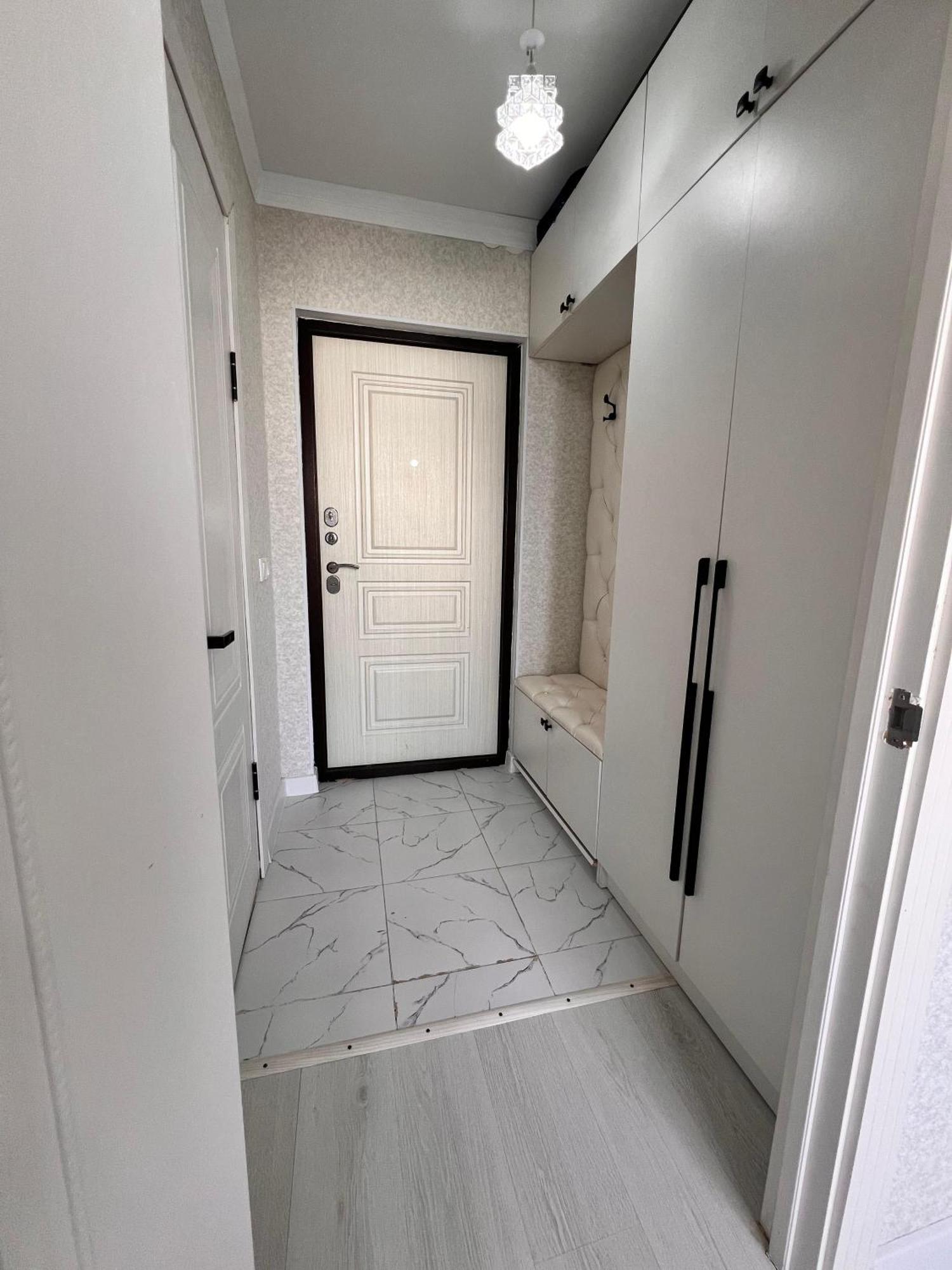 4 микрорайон 10 дом 6 этаж Aktau (Mangystau)